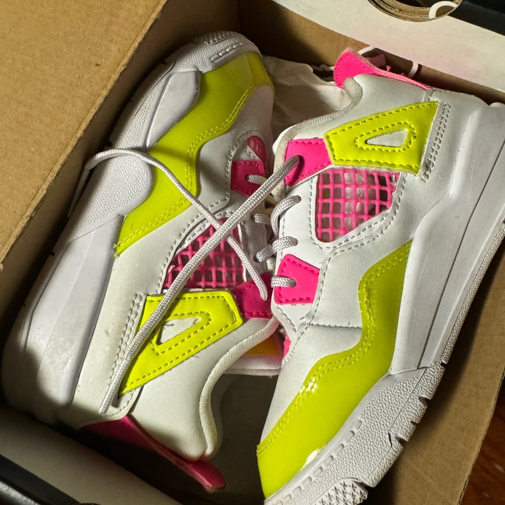 Jordan retro 4s kids Lemon Venom